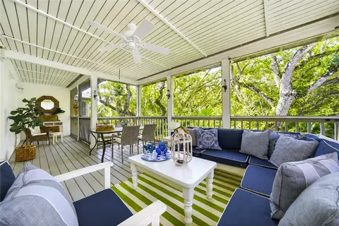 1195 Winding Oaks Cir E #306, Vero Beach, FL 32963