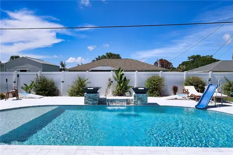 1426 24th St SW, Vero Beach, FL 32962