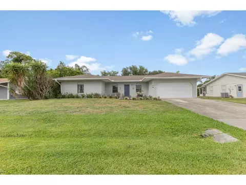 758 Beard Ave, Sebastian, FL 32958