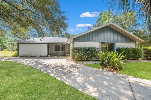 7418 N Firwood Cir, Citrus Springs, FL 34433