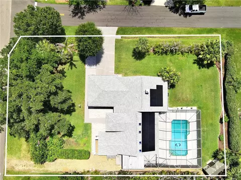 738 Periwinkle Dr, Sebastian, FL 32958