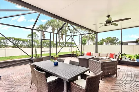 10113 W Verona Cir, Vero Beach, FL 32966
