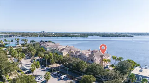 11 Royal Palm Pt #PH-W, Vero Beach, FL 32960