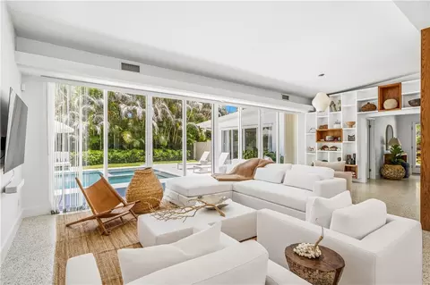 505 Fiddlewood Rd, Vero Beach, FL 32963