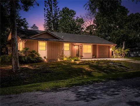 8745 24th St, Vero Beach, FL 32966
