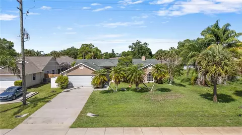 1521 Barber St, Sebastian, FL 32958