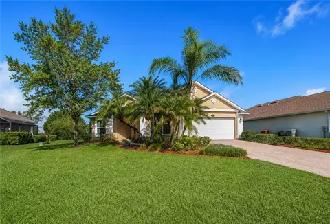 635 Valencia Cir SW, Vero Beach, FL 32968