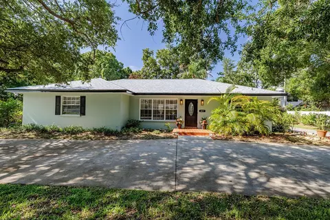 877 22nd Pl, Vero Beach, FL 32960