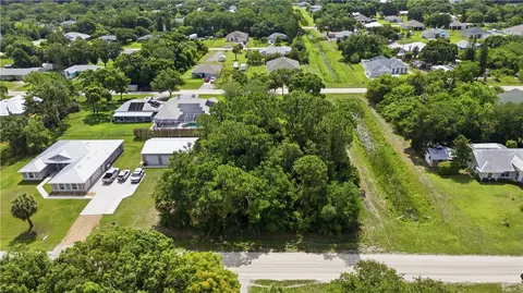 8616 97th Ct, Vero Beach, FL 32967