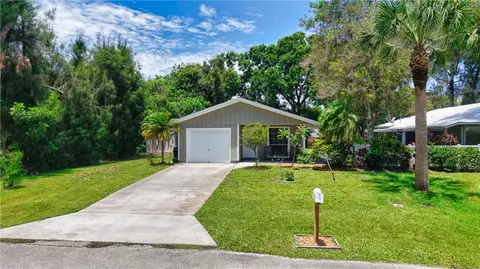 1401 31st Ave, Vero Beach, FL 32960