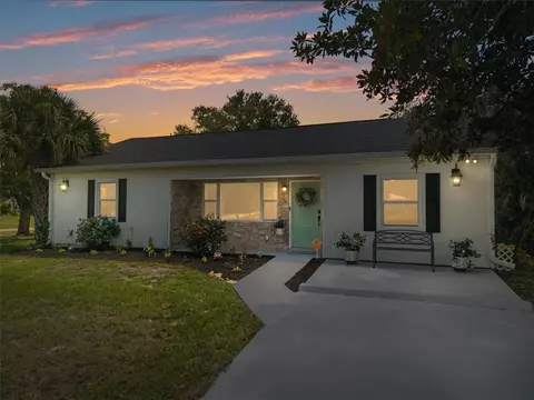 8795 101st Ct, Vero Beach, FL 32967