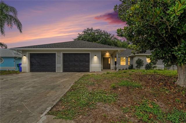 127 Friar Ct, Sebastian, FL 32958