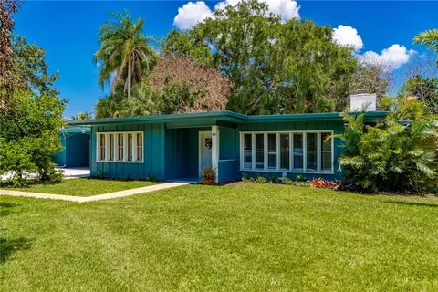 2002 Cordova Ave, Vero Beach, FL 32960