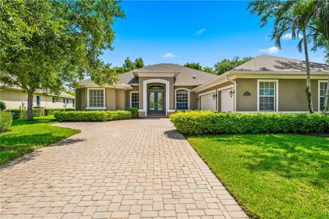 6220 Paddington Pl, Vero Beach, FL 32967