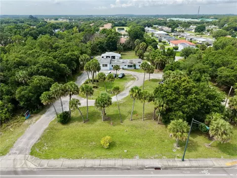 7775 20th St, Vero Beach, FL 32966