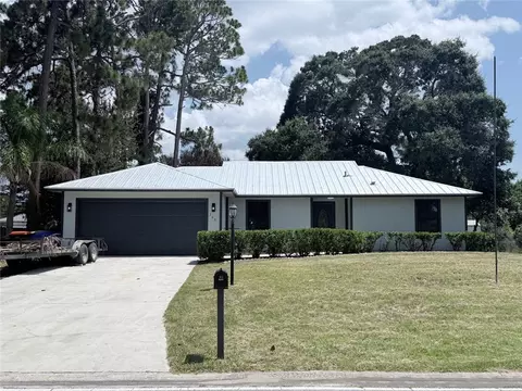 745 17th Ln SW, Vero Beach, FL 32962