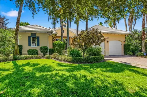 2883 St Barts Sq, Vero Beach, FL 32967