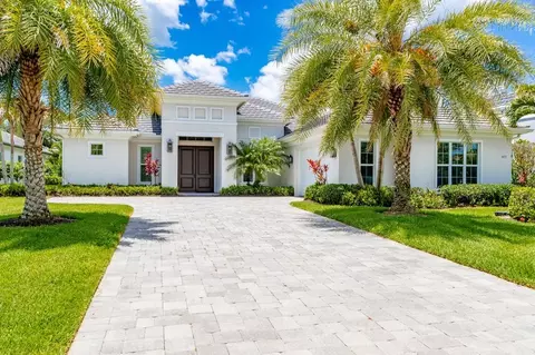 1453 River Club Dr, Vero Beach, FL 32963