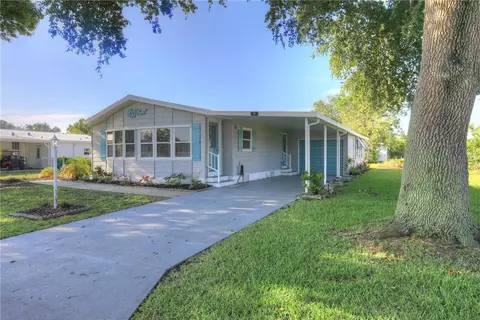 911 Yew St, Barefoot Bay, FL 32976