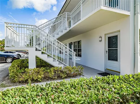 2800 Indian River Blvd #1M, Vero Beach, FL 32960