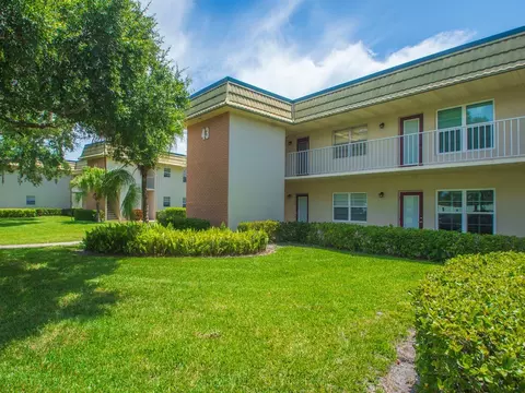 43 Vista Gardens Trl #106, Vero Beach, FL 32962