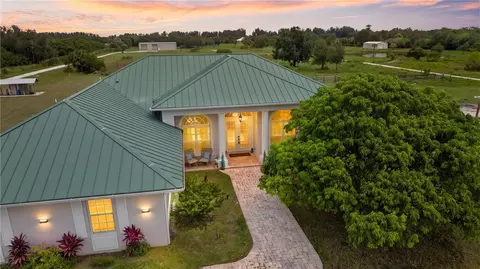 6970 49th St, Vero Beach, FL 32967
