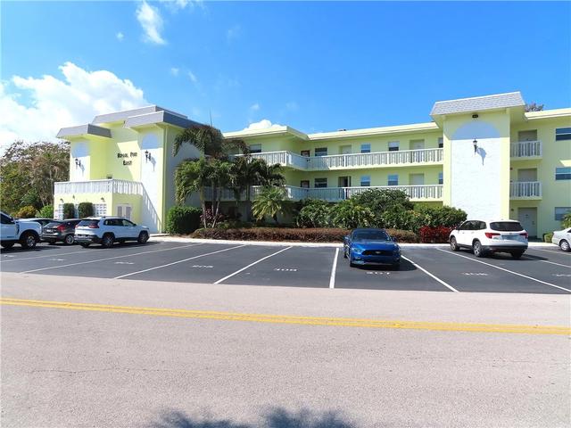 1100 Ponce De Leon Cir #201, Vero Beach, FL 32960