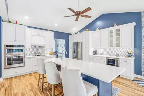 1755 Pelican Way, Vero Beach, FL 32963
