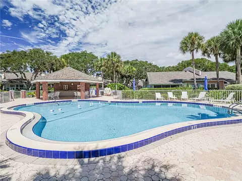 219 Park Shores Cir #219B, Vero Beach, FL 32963