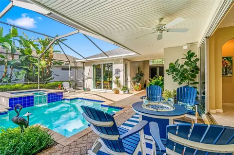687 Hampton Woods Ln SW, Vero Beach, FL 32962