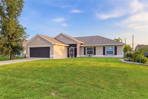 1556 Eastlake Ln, Sebastian, FL 32958