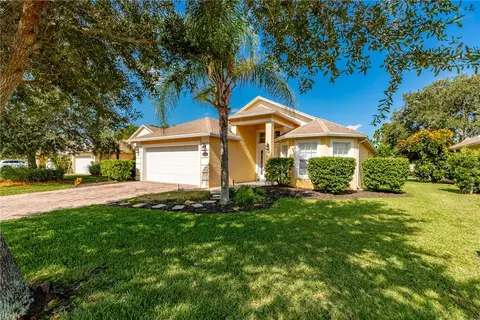 1635 16th Ct SW, Vero Beach, FL 32962