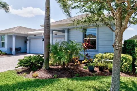 6105 Red Maple Mnr, Vero Beach, FL 32966