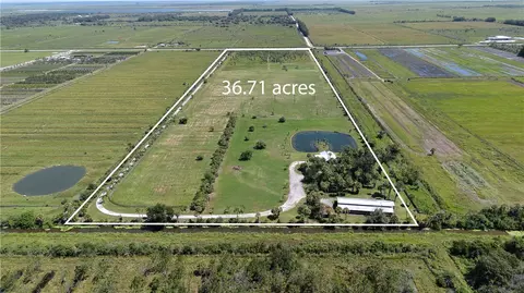 18601 Orange Ave, Fort Pierce, FL 34945