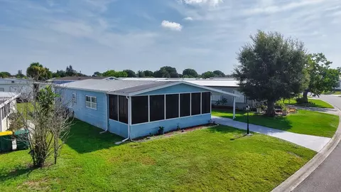 926 Frangi Pani Dr, Barefoot Bay, FL 32976