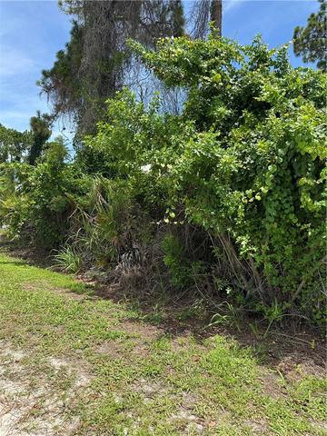 1290 11th Ave SW, Vero Beach, FL 32962