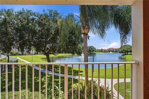 1670 N 42nd Cir #204, Vero Beach, FL 32967