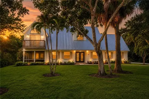 525 32nd Ave SW, Vero Beach, FL 32968