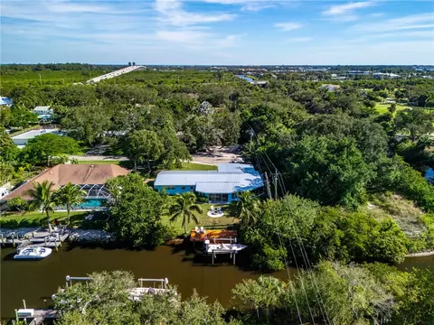 3001 Nassau Dr, Vero Beach, FL 32960