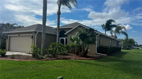1995 Snapdragon Dr NW, Palm Bay, FL 32907