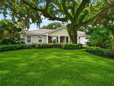 1515 Smugglers Cv, Vero Beach, FL 32963