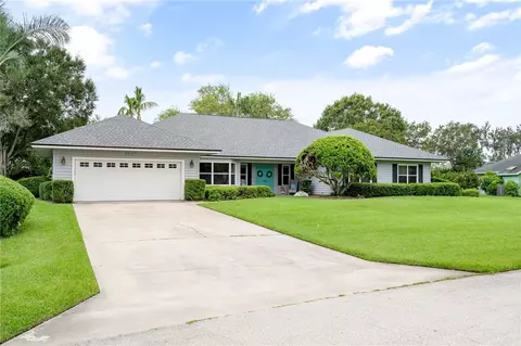 1447 56th Sq E, Vero Beach, FL 32966