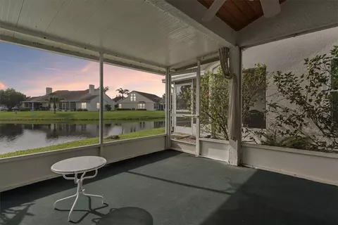 1820 Waterford Dr #2, Vero Beach, FL 32966