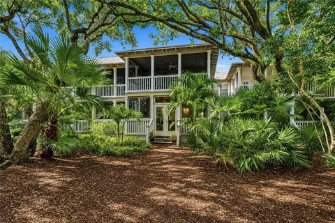 1195 Winding Oaks Cir E #303, Vero Beach, FL 32963