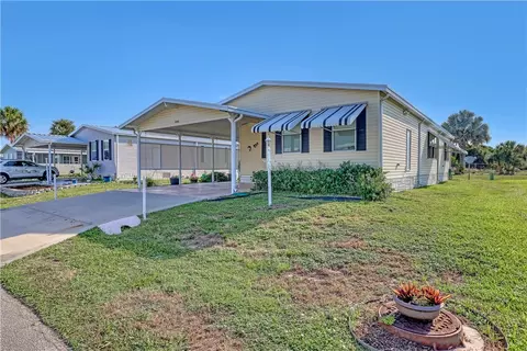 7645 Cedar Bark Rd #H4, Micco, FL 32976