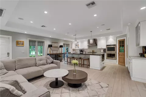 207 Conn Way, Vero Beach, FL 32963