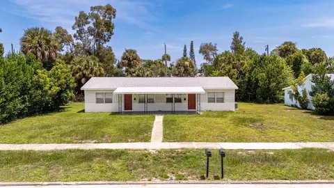 2340 16th Ave, Vero Beach, FL 32960