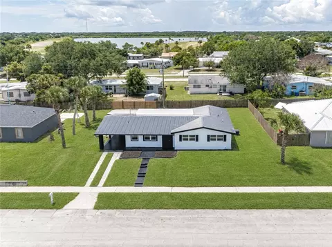 375 Manly Ave, Sebastian, FL 32958