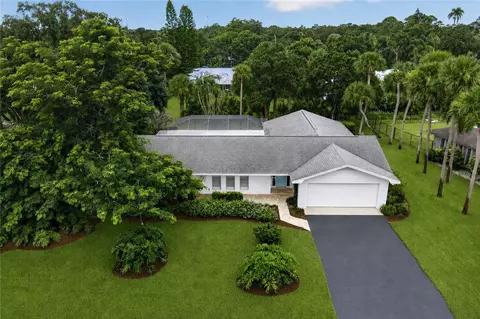 655 Catalina St, Vero Beach, FL 32960
