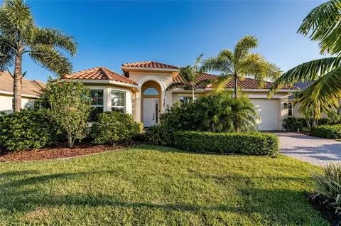 4247 Diamond Sq, Vero Beach, FL 32967